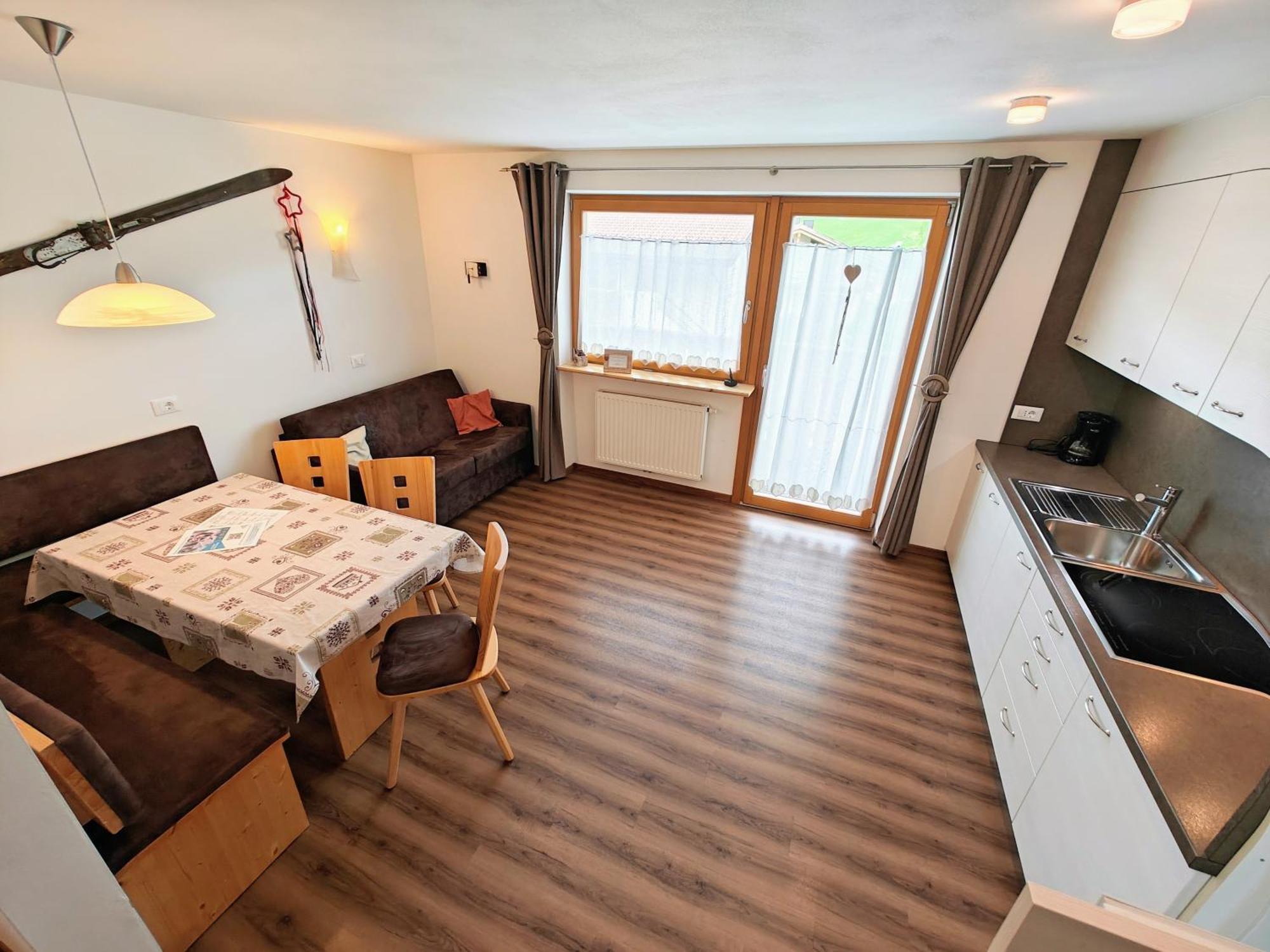 Apartments Brunella ลาวิลลา ภายนอก รูปภาพ
